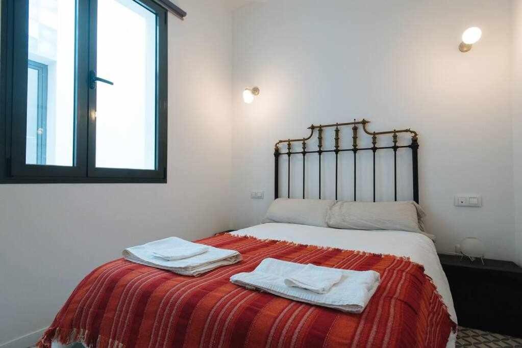 Apartamento Con Parking Jesus Del Gran Poder Севилья Экстерьер фото