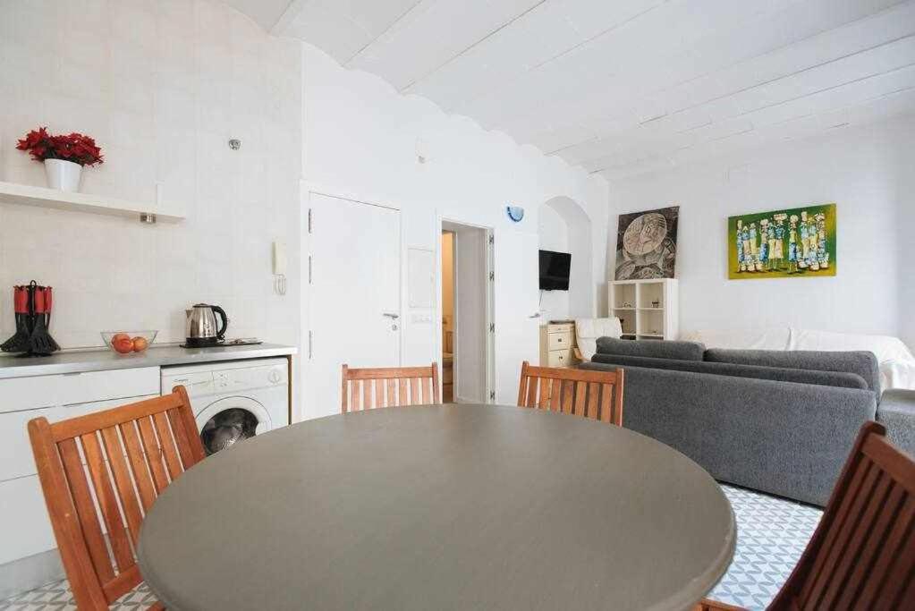 Apartamento Con Parking Jesus Del Gran Poder Севилья Экстерьер фото